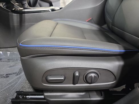 New 2026 Buick Envista Sport Touring w/ Convenience I Package FWD image 27