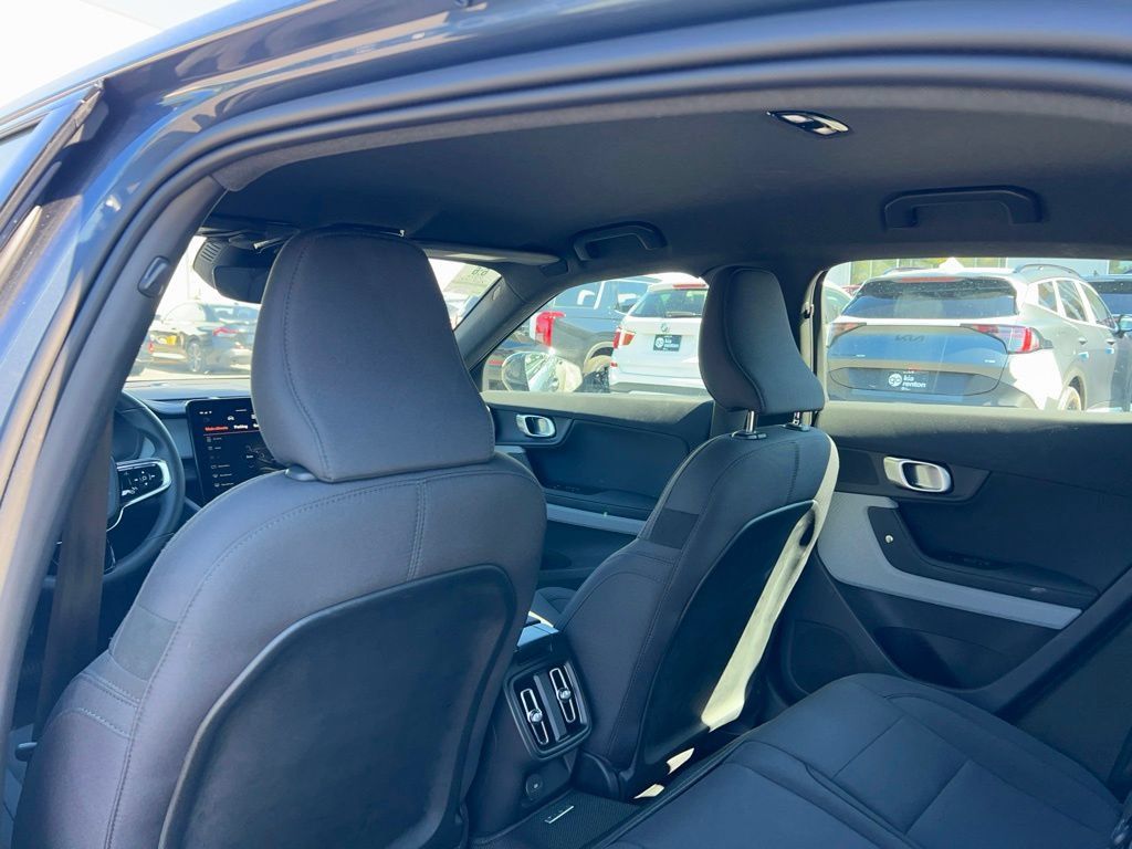 Used 2024 Polestar Polestar 2 AWD/4WD image 9