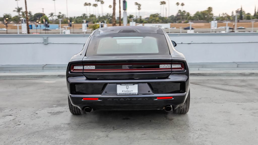 New 2026 Dodge Charger R/T AWD/4WD image 8