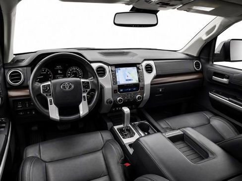 Used 2021 Toyota Tundra Limited w/ Limited Premium Package AWD/4WD image 21