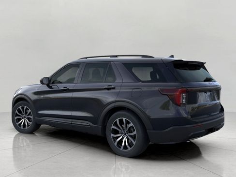 Used 2026 Ford Explorer ST-Line AWD/4WD image 5