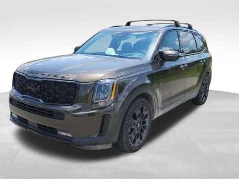 Certified 2022 Kia Telluride SX w/ SX Prestige Package AWD/4WD image 7
