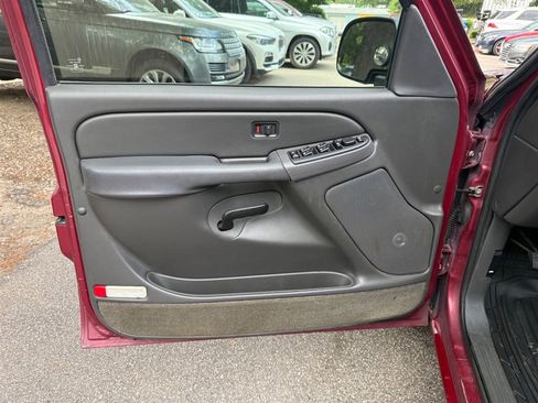Used 2005 GMC Sierra 1500 SLE w/ Light Duty Power Package RWD image 11