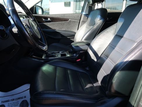 Used 2016 Kia Sorento EX w/ EX Premium Package image 6