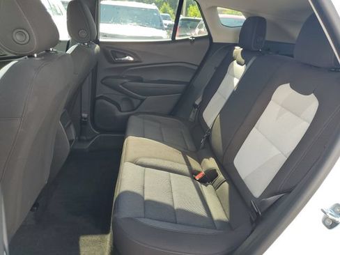 Used 2024 Chevrolet Trax LS FWD image 26
