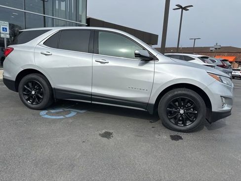 Used 2019 Chevrolet Equinox LT image 6