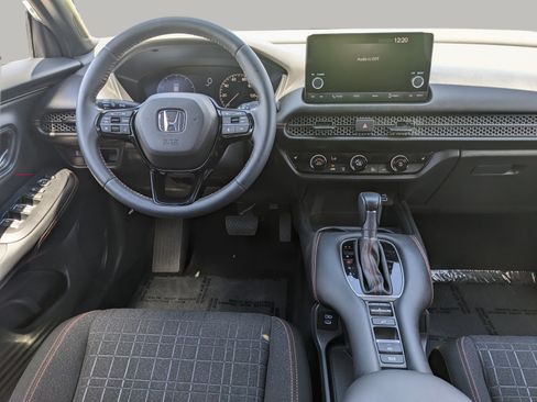 Used 2024 Honda HR-V Sport image 14