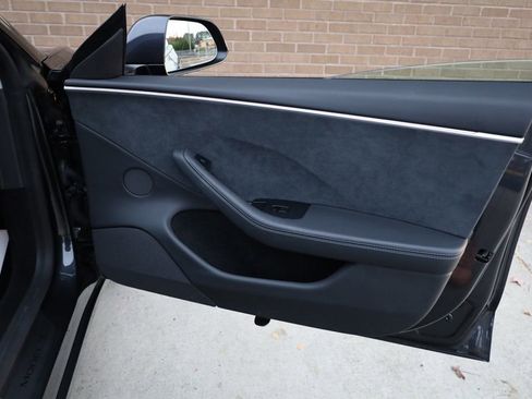 Used 2024 Tesla Model 3 Long Range image 25