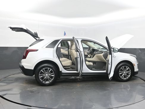 Used 2023 Cadillac XT5 Premium Luxury AWD/4WD image 47