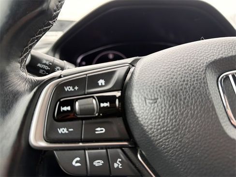 Used 2020 Honda Accord Sport image 13