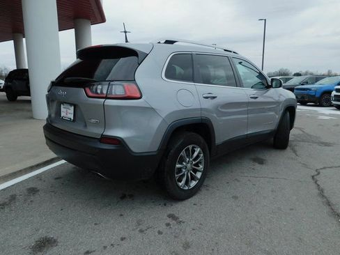 Used 2019 Jeep Cherokee Latitude Plus w/ Cold Weather Group image 25