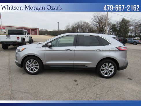 Used 2024 Ford Edge Titanium image 7