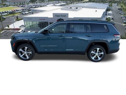 New 2026 Jeep Grand Cherokee L Limited RWD image 7