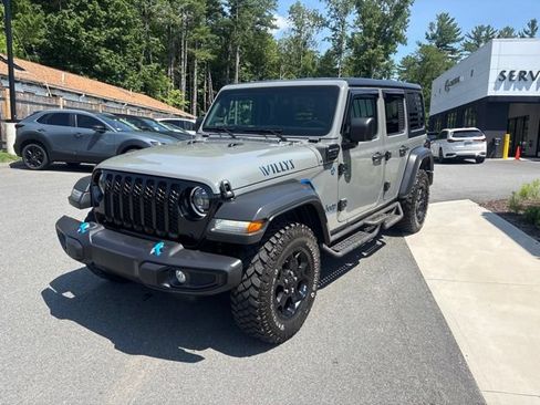 Used 2023 Jeep Wrangler Unlimited w/ 8.4" Radio Group AWD/4WD image 3
