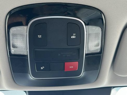 Certified 2025 Hyundai Sonata SEL FWD image 28