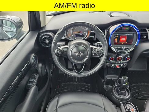 Used 2021 MINI Cooper 4-Door Hardtop FWD image 9