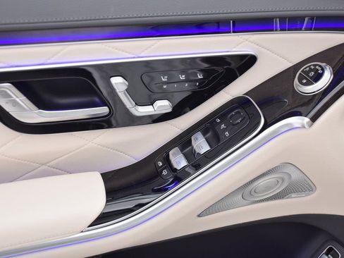 New 2026 Mercedes-Benz S 580e 4MATIC Sedan image 20