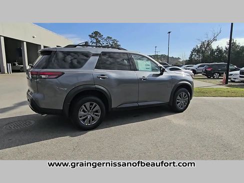 New 2026 Nissan Pathfinder SV FWD image 34