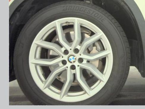 Used 2020 BMW X5 xDrive40i image 9