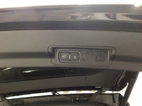 Used 2023 Ford Explorer ST w/ Equipment Group 401A AWD/4WD image 31