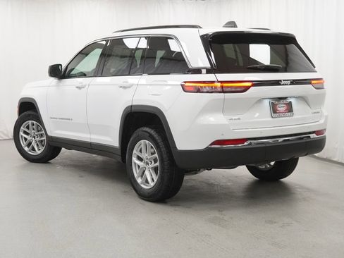 New 2026 Jeep Grand Cherokee Laredo X AWD/4WD image 13