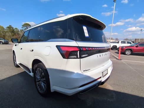 New 2026 INFINITI QX80 Luxe w/ Cargo Package RWD image 6