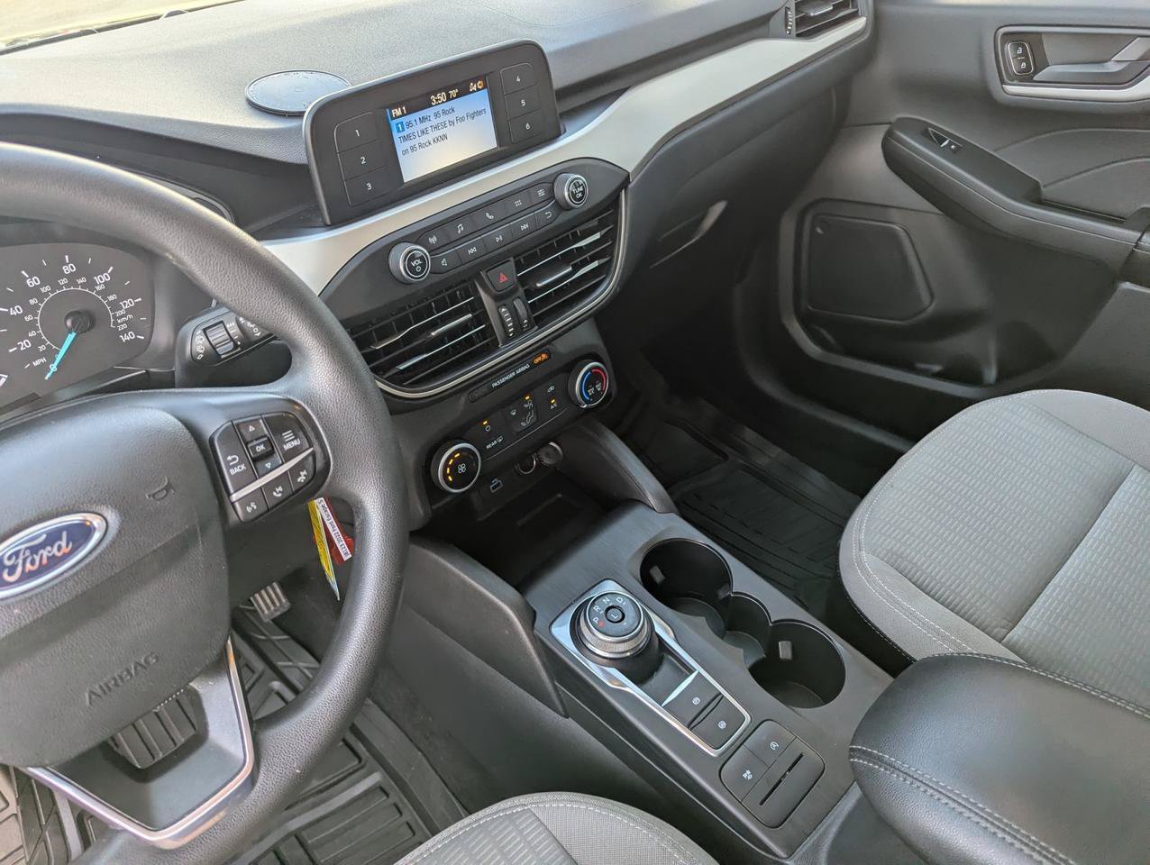 Used 2022 Ford Escape S AWD/4WD image 18