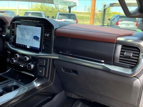 Used 2022 Ford F150 Lariat w/ Equipment Group 502A High image 18