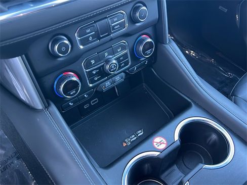 Used 2024 Chevrolet Tahoe LT image 21