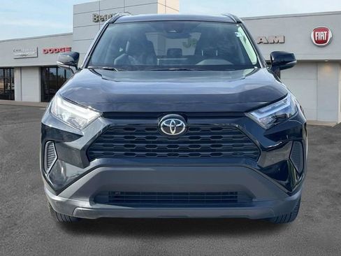 Used 2025 Toyota RAV4 XLE FWD image 2