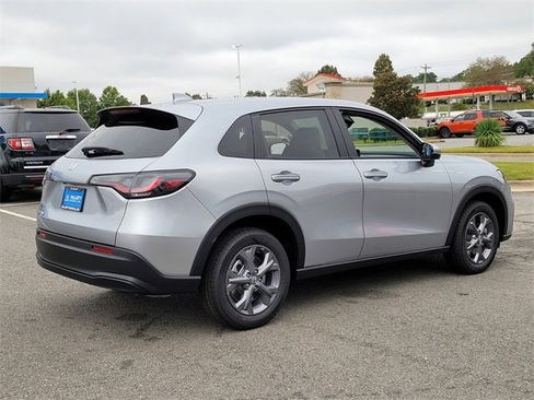 New 2026 Honda HR-V LX image 3