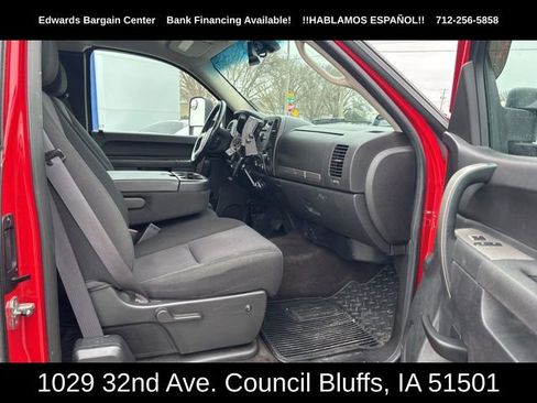 Used 2011 Chevrolet Silverado 2500 LT w/ Interior Plus Package image 12