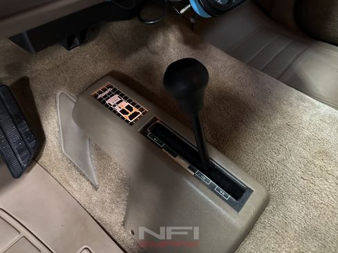 Used 1993 Chevrolet Silverado 3500 4x4 Extended Cab image 27