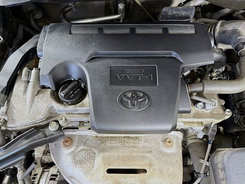 Used 2016 Toyota Camry SE image 38