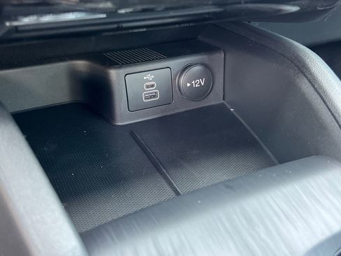 New 2026 Ford Escape ST-Line w/ Tech Pack #1 FWD image 28