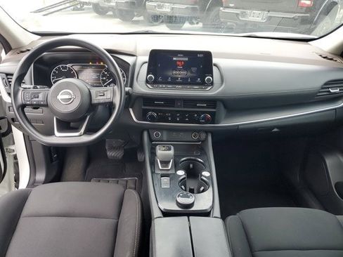 Used 2023 Nissan Rogue S image 13