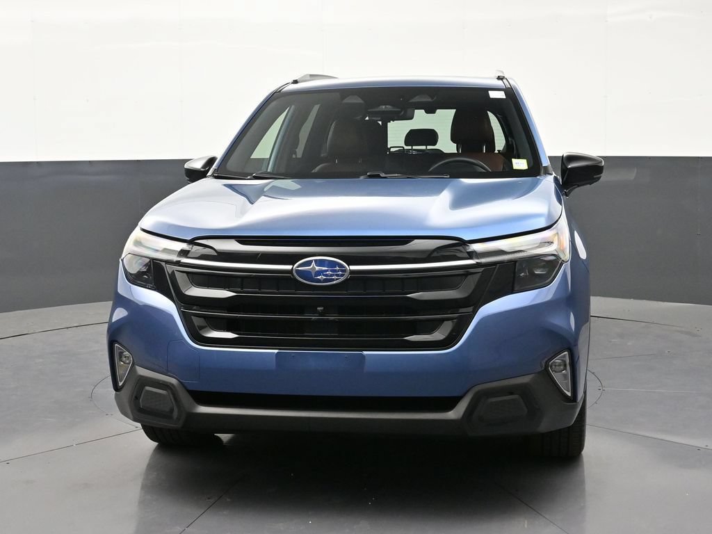 Used 2025 Subaru Forester Touring AWD/4WD image 8