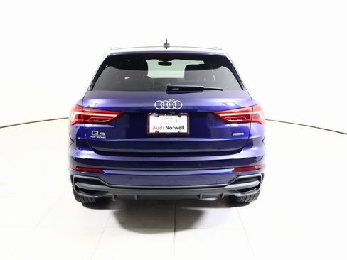 Used 2023 Audi Q3 2.0T Premium w/ Convenience Package image 14