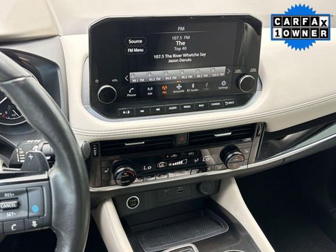 Used 2023 Nissan Rogue SL w/ SL Premium Package FWD image 23