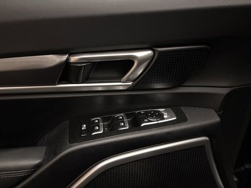 Certified 2023 Kia Telluride S w/ S Sunroof Package image 10