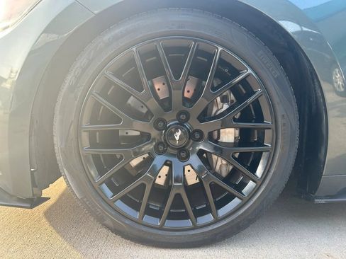 Used 2015 Ford Mustang GT Premium RWD image 25