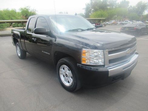 Used 2011 Chevrolet Silverado 1500 LS AWD/4WD image 4