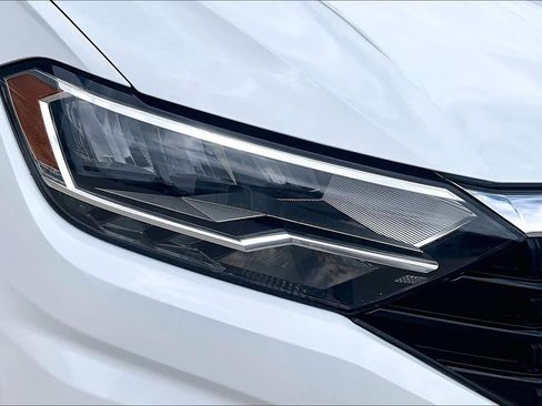 Used 2021 Volkswagen Jetta R-Line FWD image 27