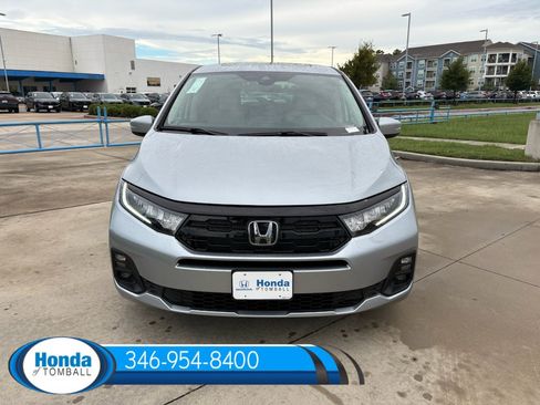 New 2026 Honda Odyssey Touring image 2
