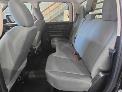 Used 2016 RAM 3500 Tradesman w/ Chrome Appearance Group AWD/4WD image 14