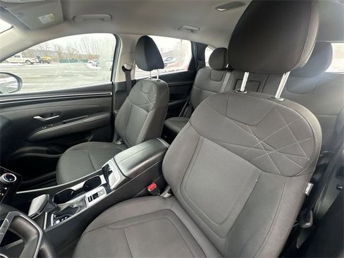 Used 2023 Hyundai Tucson SE image 20