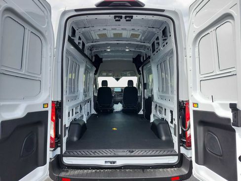 New 2026 Ford Transit 250 148 High Roof AWD image 16