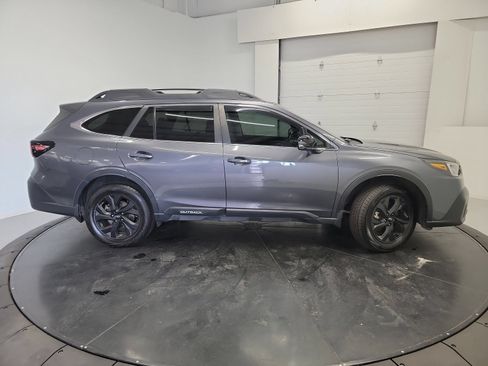 Used 2021 Subaru Outback Onyx Edition XT w/ Popular Package #2 AWD/4WD image 11