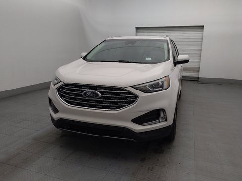 Used 2019 Ford Edge Titanium FWD image 15