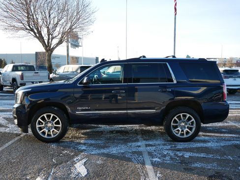 Used 2020 GMC Yukon Denali image 6